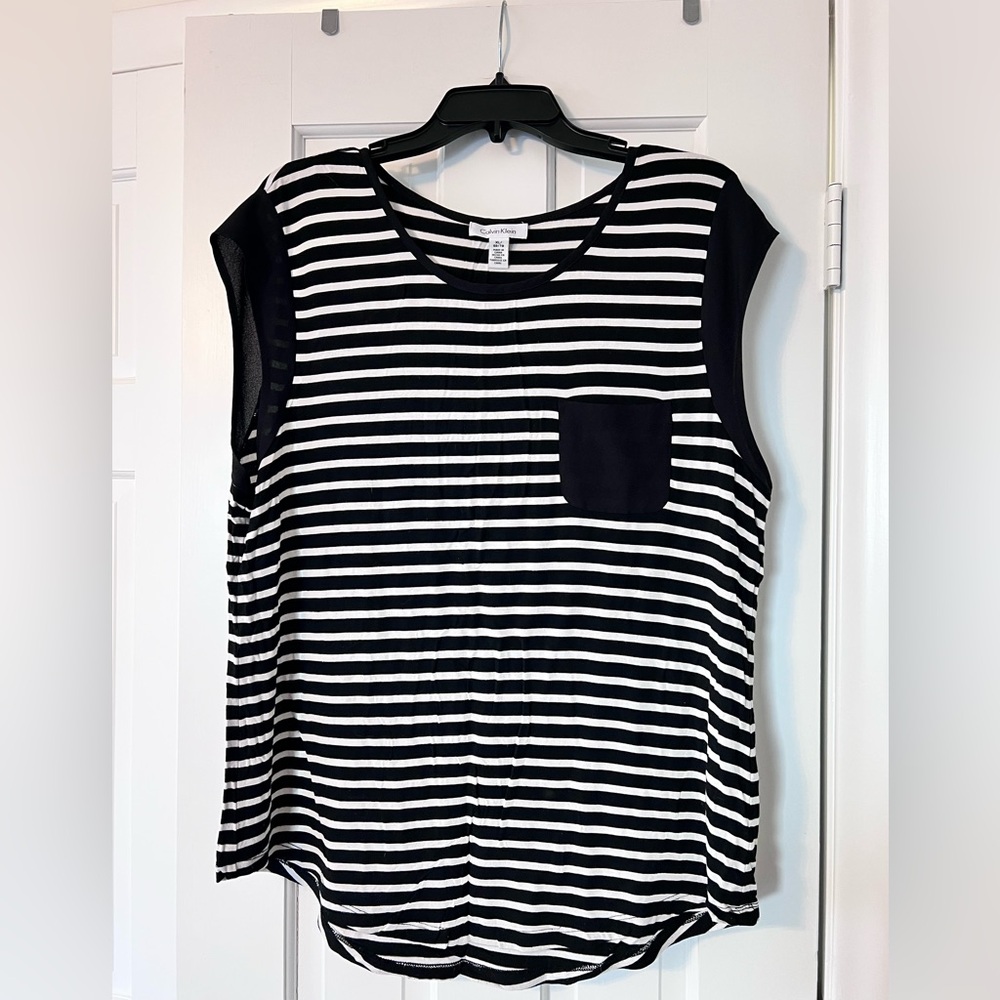 Calvin Klein Black & White Striped Sleeveless Pocket Tank -XL